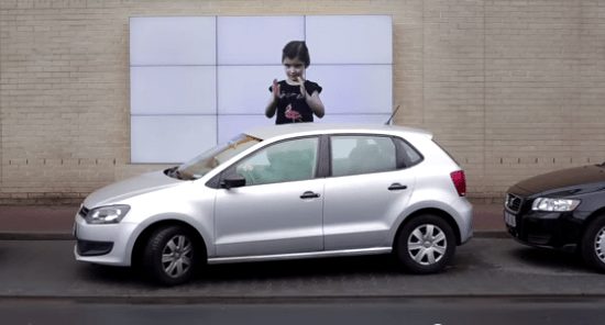 Fiat Parking Billboard Features OOH Versatility